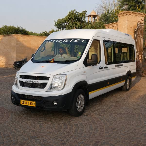 Urbania Outstation Tempo Rental